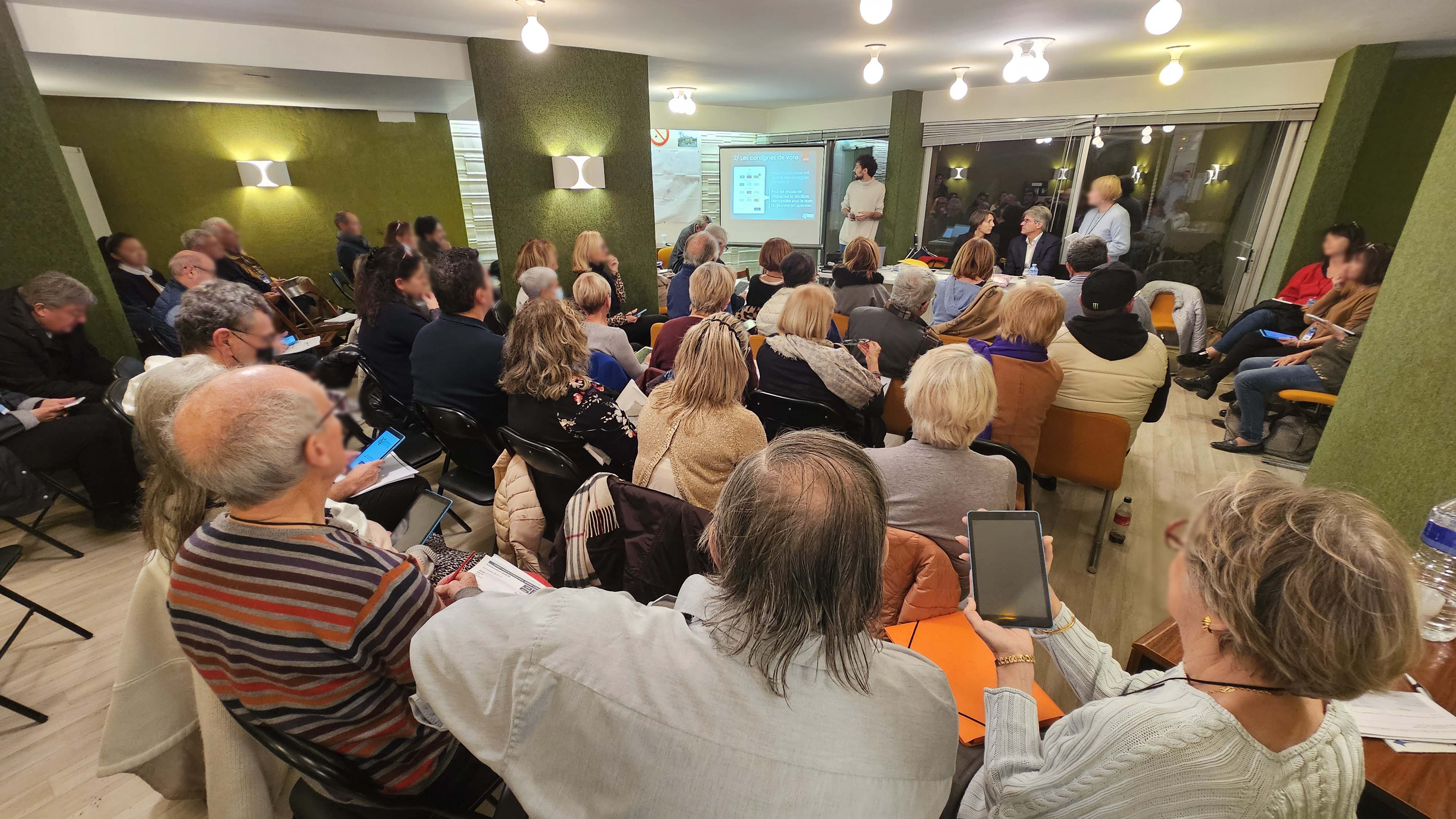 19h de route, 1900 km pour une &eacute;lection de bureau et 3 autres votes